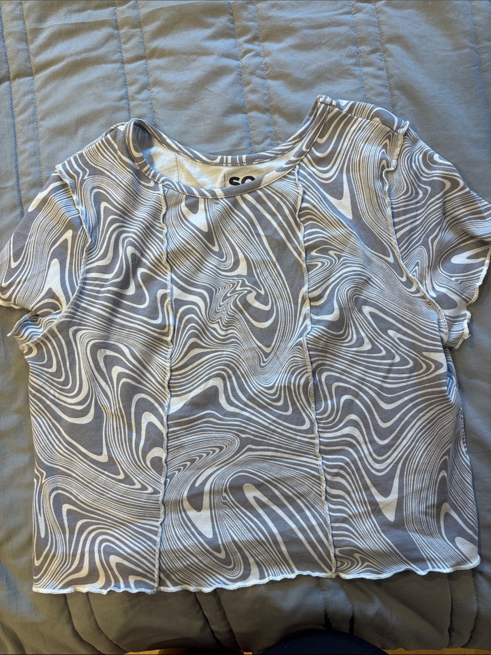 SO Gray & White Swirl Short Sleeve Tee